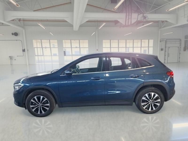 MERCEDES-BENZ GLA 250 AUTOMATIC EQ-POWER BUSINESS EXTRA CROSSOVER