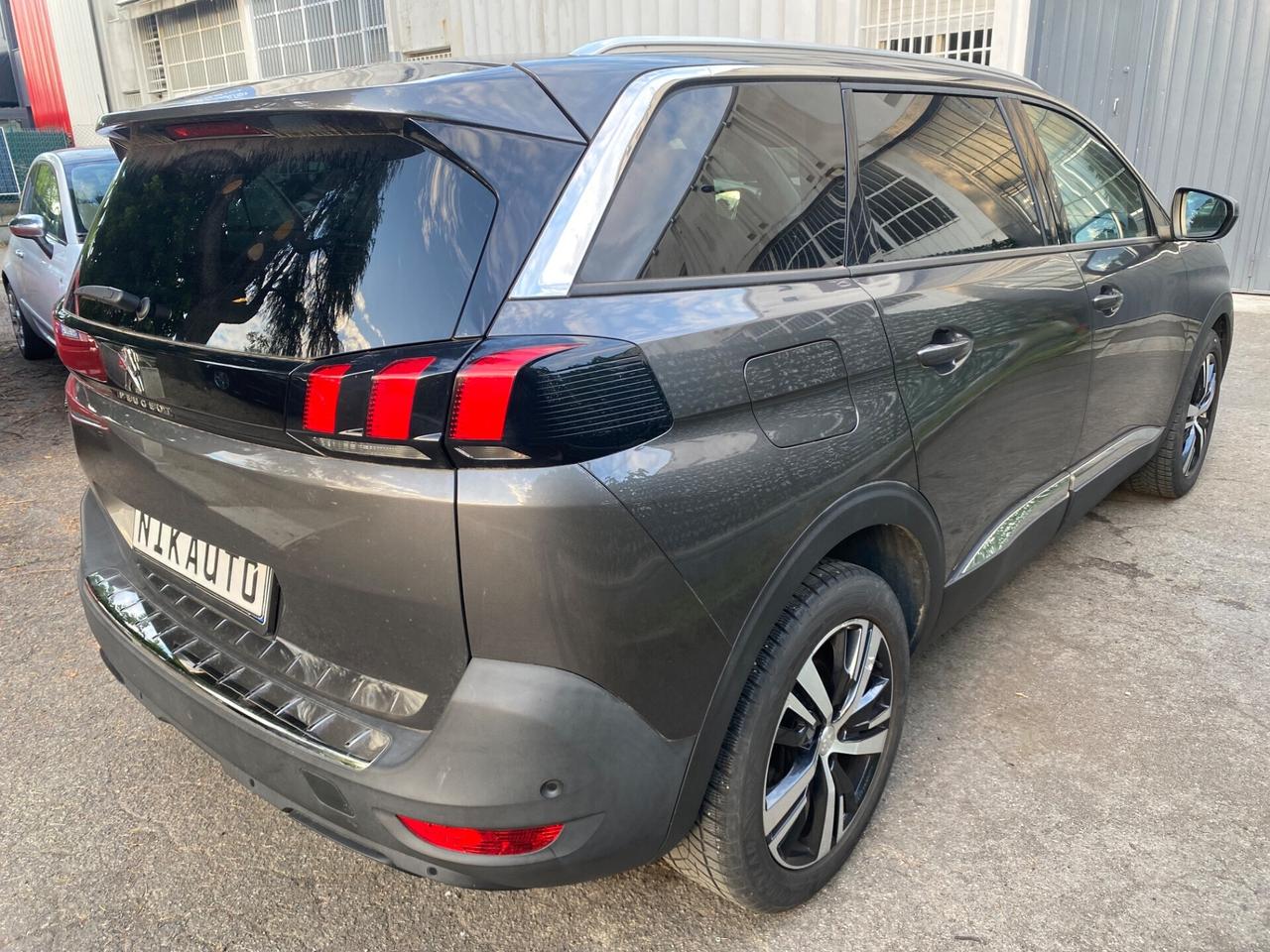 Peugeot 5008 PureTech Turbo 130 S&S EAT8 Allure