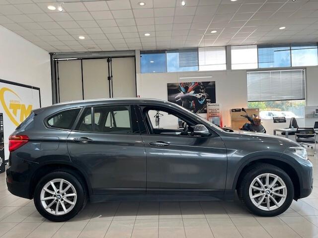 BMW X1 sdrive18d Business auto my18