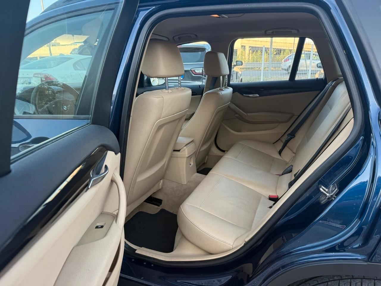 Bmw IX1 AG X1 VP31 5Q