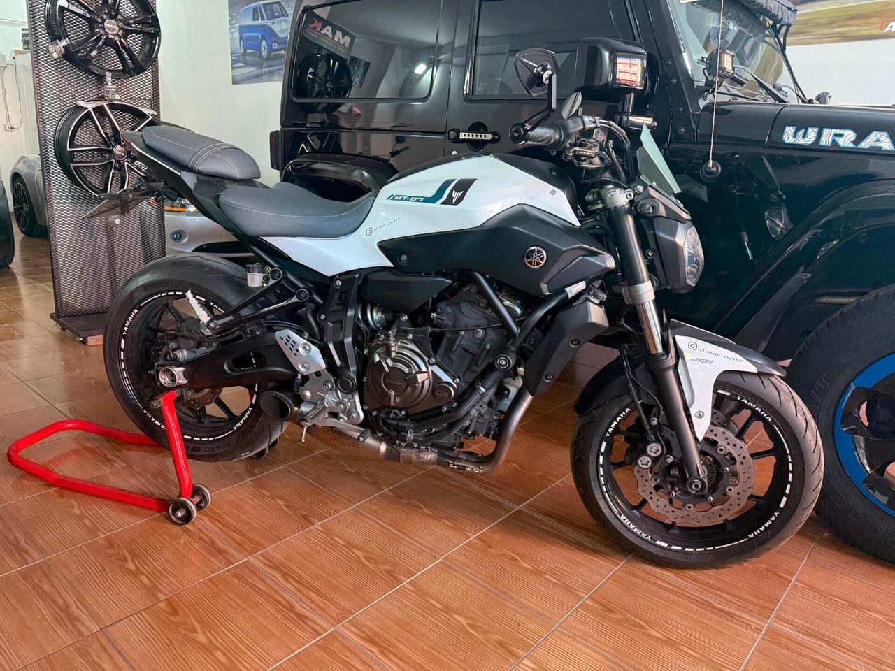 Yamaha MT-07