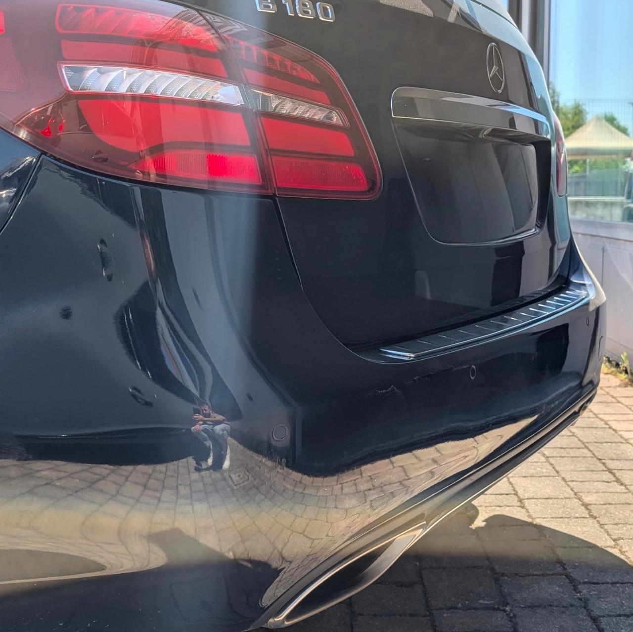 Mercedes-benz B 180 Premium