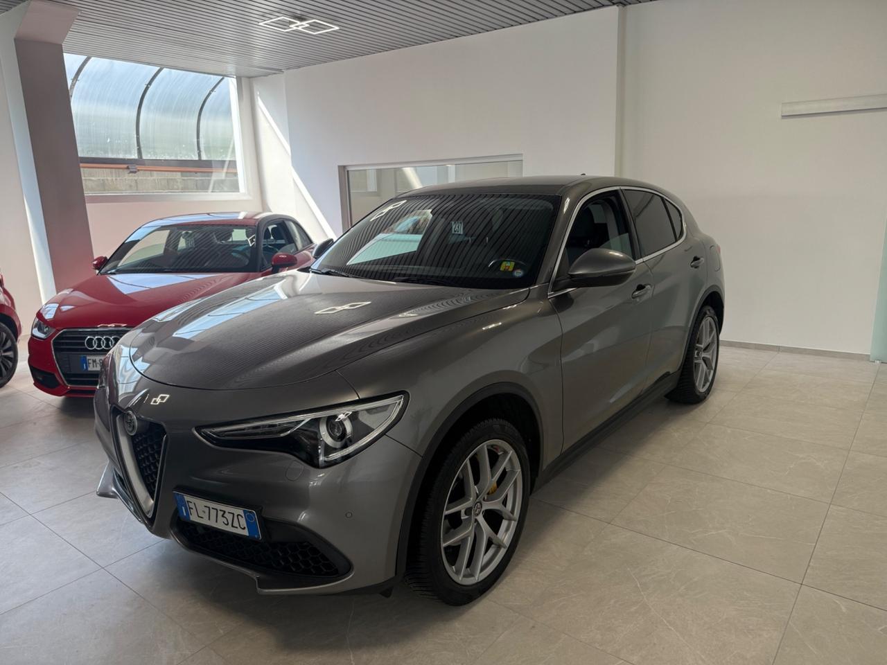 Alfa Romeo Stelvio 2.0 Turbo 280 CV AT8 Q4 Executive
