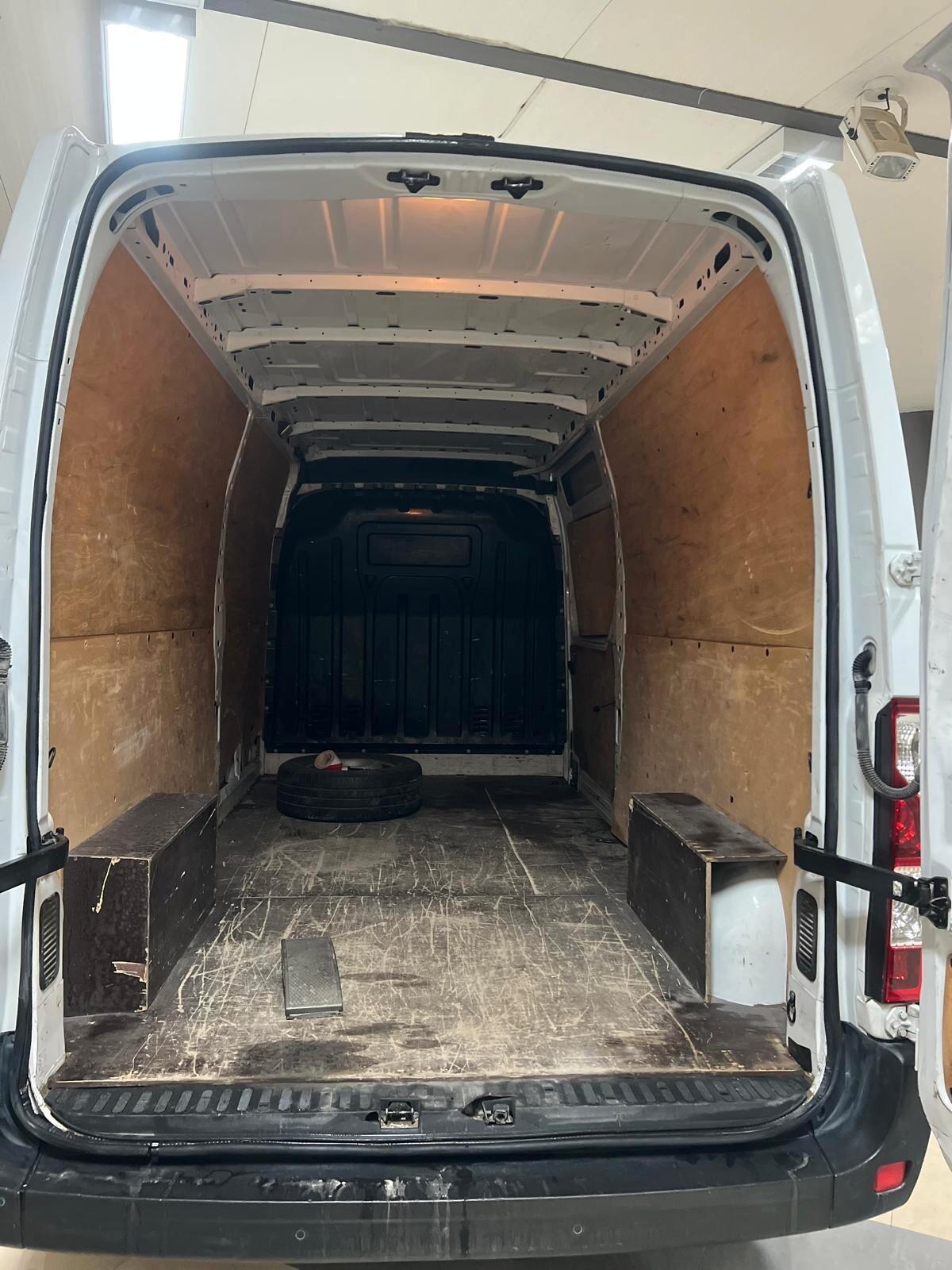 Renault Master T35 2.3 dCi/145 PM Cabinato Twin Turbo S&S