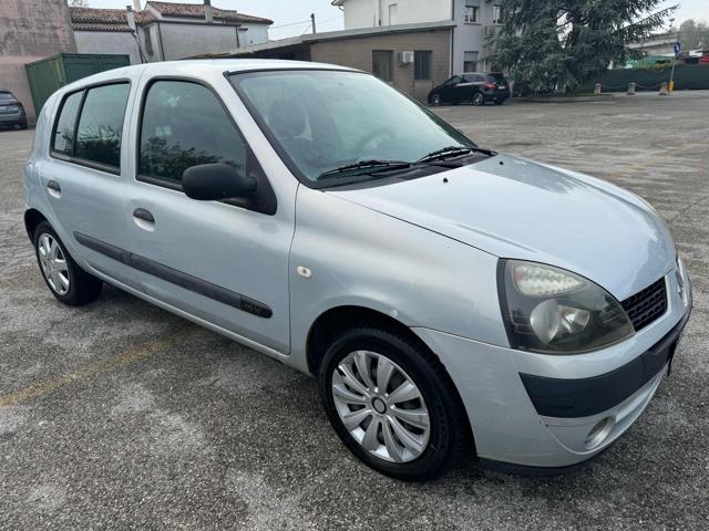 RENAULT Clio 1.2 neopatentati senza nessun lavoro da fare