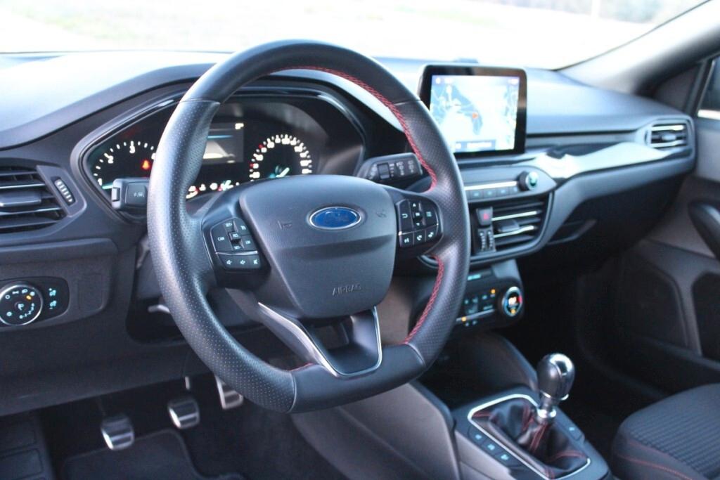 FORD FOCUS 1.5 EcoBlue 120CV ST-LINE *CAMERA *NAVI *LED