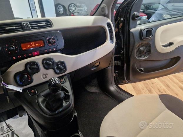 FIAT Panda 0.9 TwinAiR Natural Power Lounge 'Fri