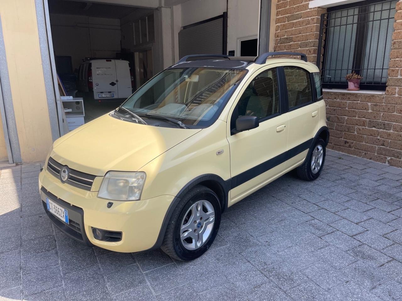 Fiat Panda 1.3 MJT 16V 4x4 Climbing