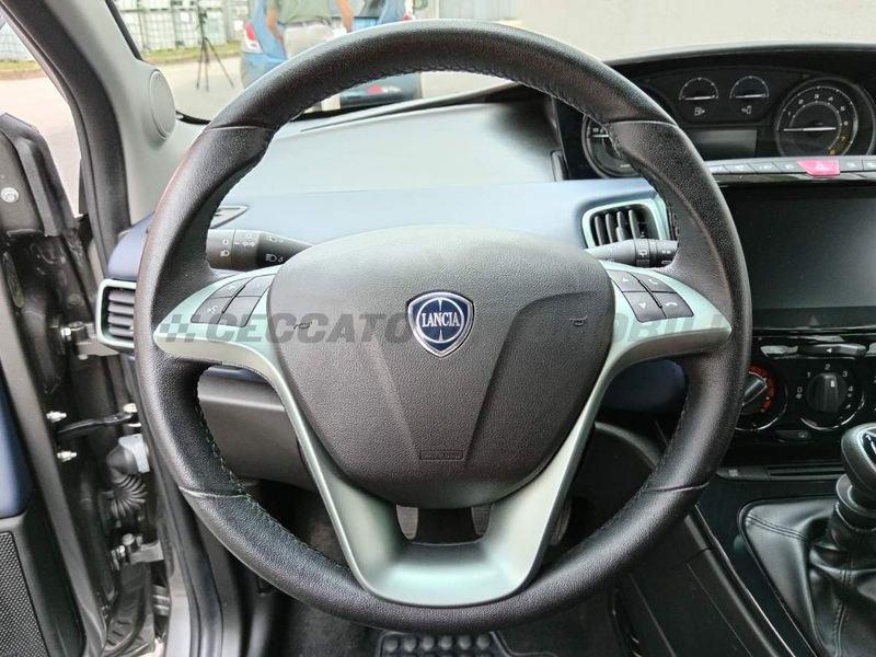 Lancia Ypsilon Ypsilon 1.0 firefly hybrid Platino s&s 70cv