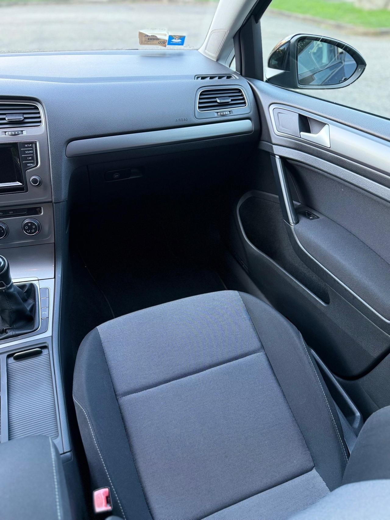 Volkswagen Golf 1.6 TDI 5p. Highline BlueMotion Technology