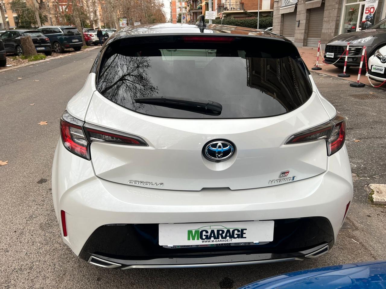 Toyota Corolla GR SPORT 1.8 Hybrid