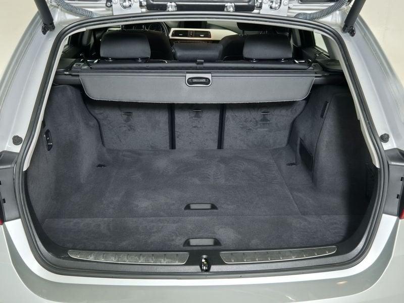 BMW Serie 3 Touring Serie 3 F31 2012 Touring Diese 318d Touring