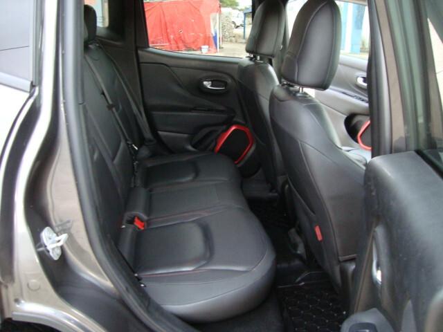 Jeep Renegade 2.0 Mjt 170CV 4WD Active Drive Low Trailhawk