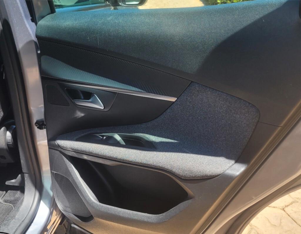 Peugeot 3008 BlueHDi 130cv S&S EAT8 Active PERFETTA