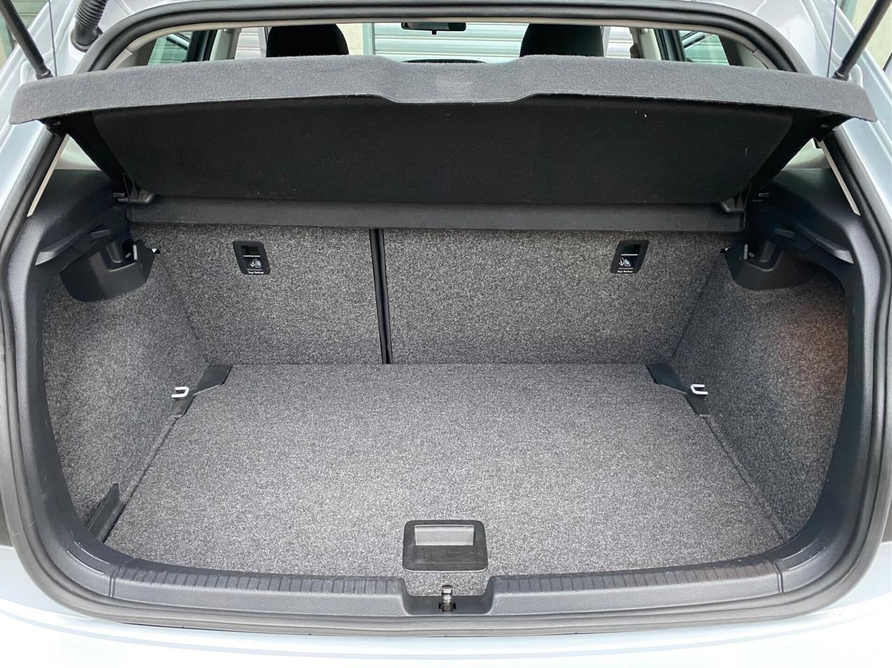 Volkswagen Polo 1.6 TDI 80cv 5p Comfortline BMT