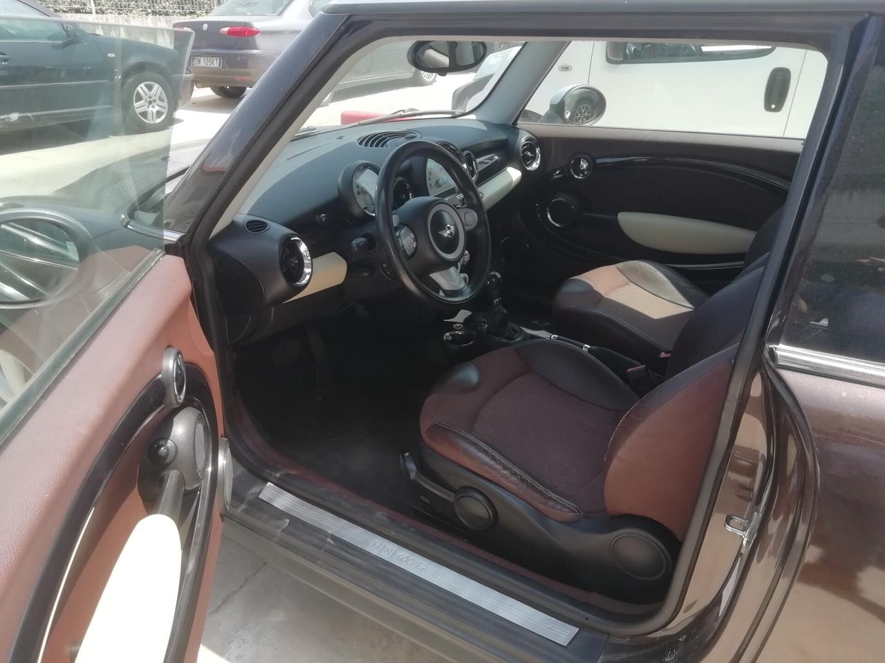 Mini 1.6 16V Cooper D Clubman