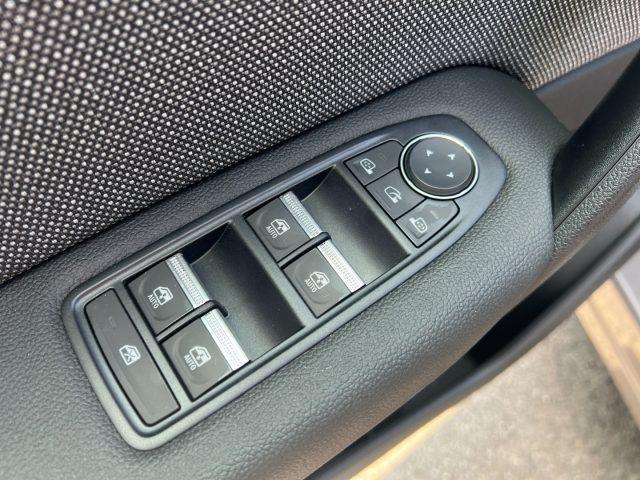 RENAULT Captur ECO-G 100 CV Techno #VARI COLORI