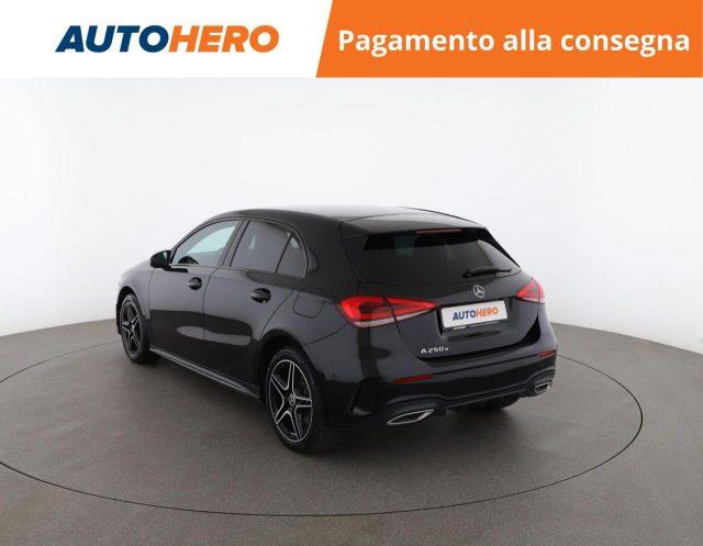 MERCEDES-BENZ A 250 e hybrid EQ Premium