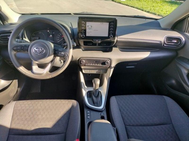 Toyota Yaris Yaris 1.5h Business