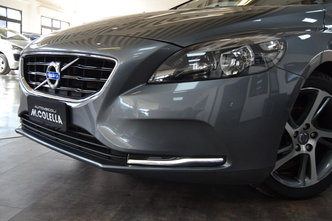 Volvo V40 1.6D2 115CV Momentum UniPro/Navi/Cruise