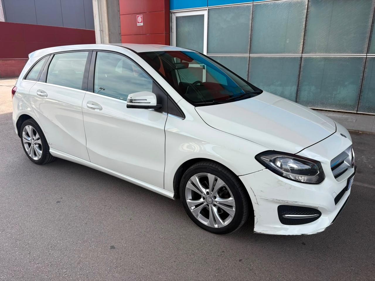 Mercedes-benz B 200 d Automatic Premium 2016