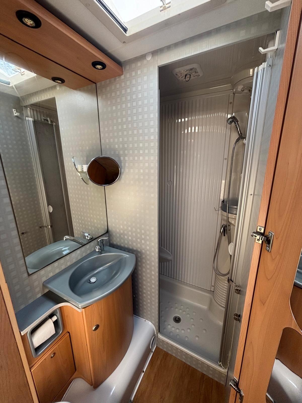 Bürstner A 576 camper