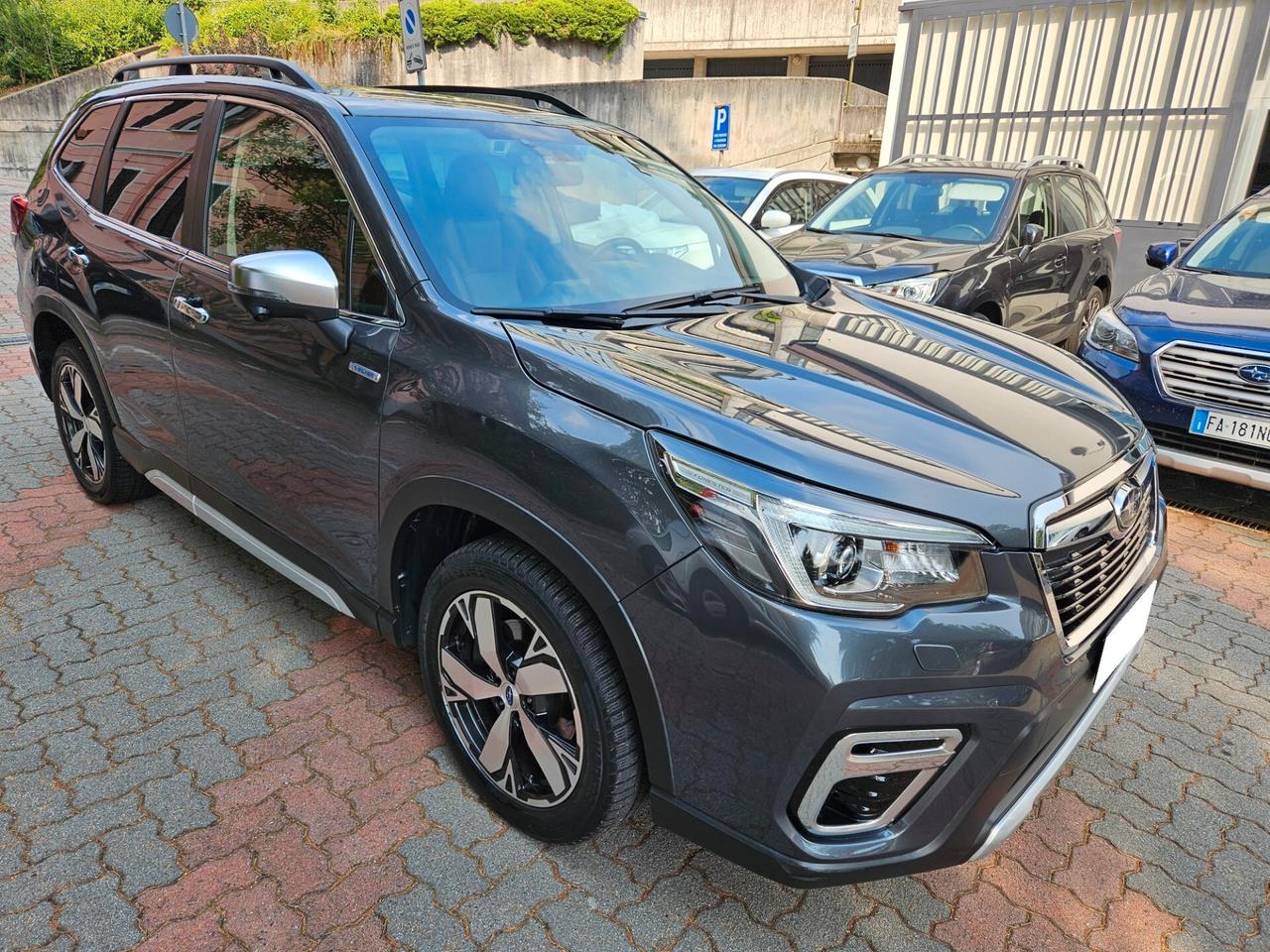 Subaru Forester 2.0 e-Boxer MHEV CVT Lineartronic Premium