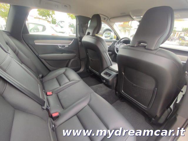 VOLVO V90 Cross Country B4 (d) AWD Geartronic Business Pro