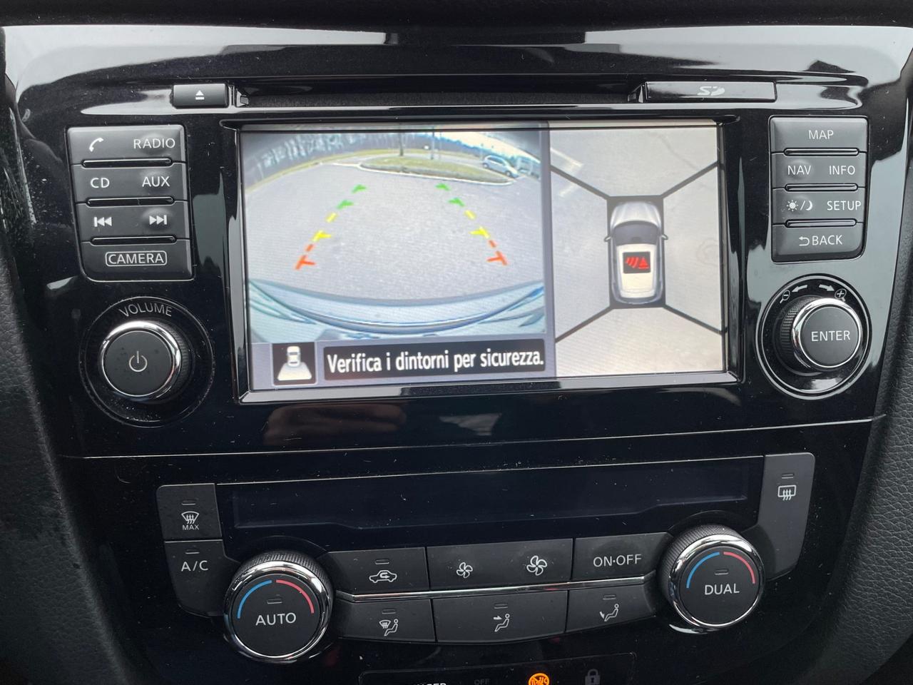 Nissan Qashqai 1.2 DIG-T Tekna*Neo patentati *