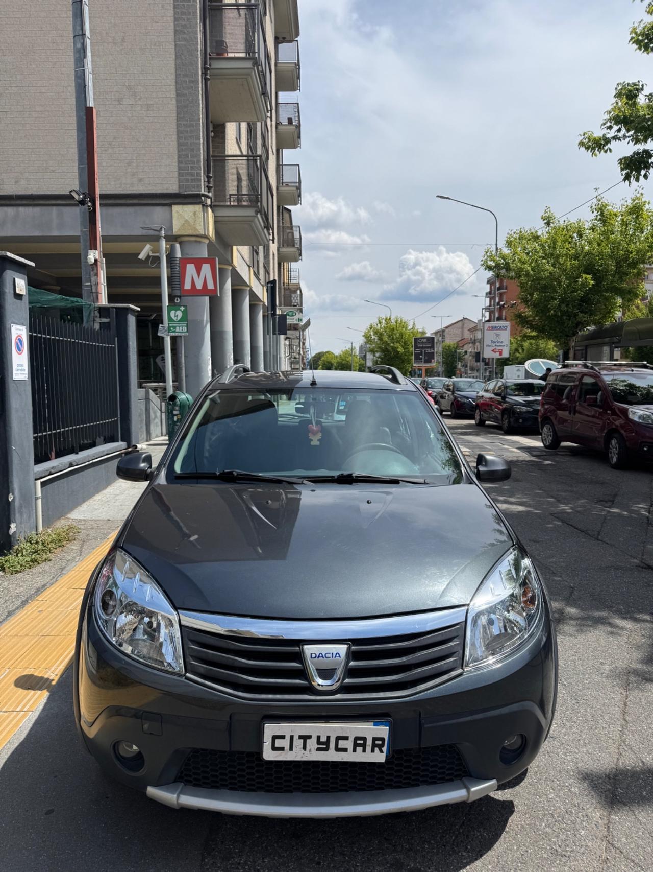 Dacia Sandero Stepway 1.6 90CV benz