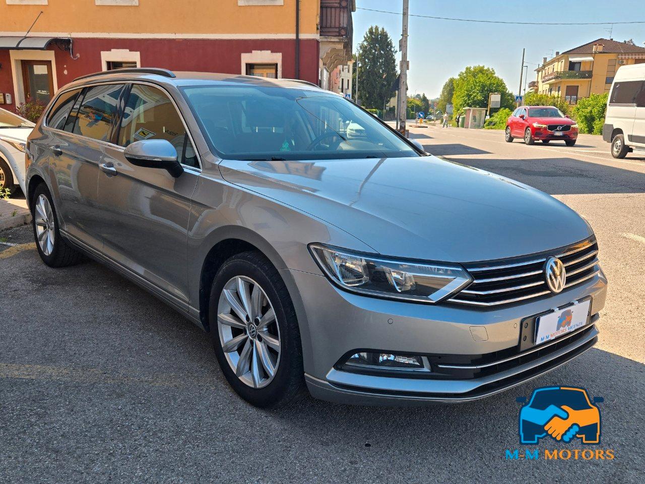 Volkswagen Passat Variant 2.0 tdi Highline 150cv