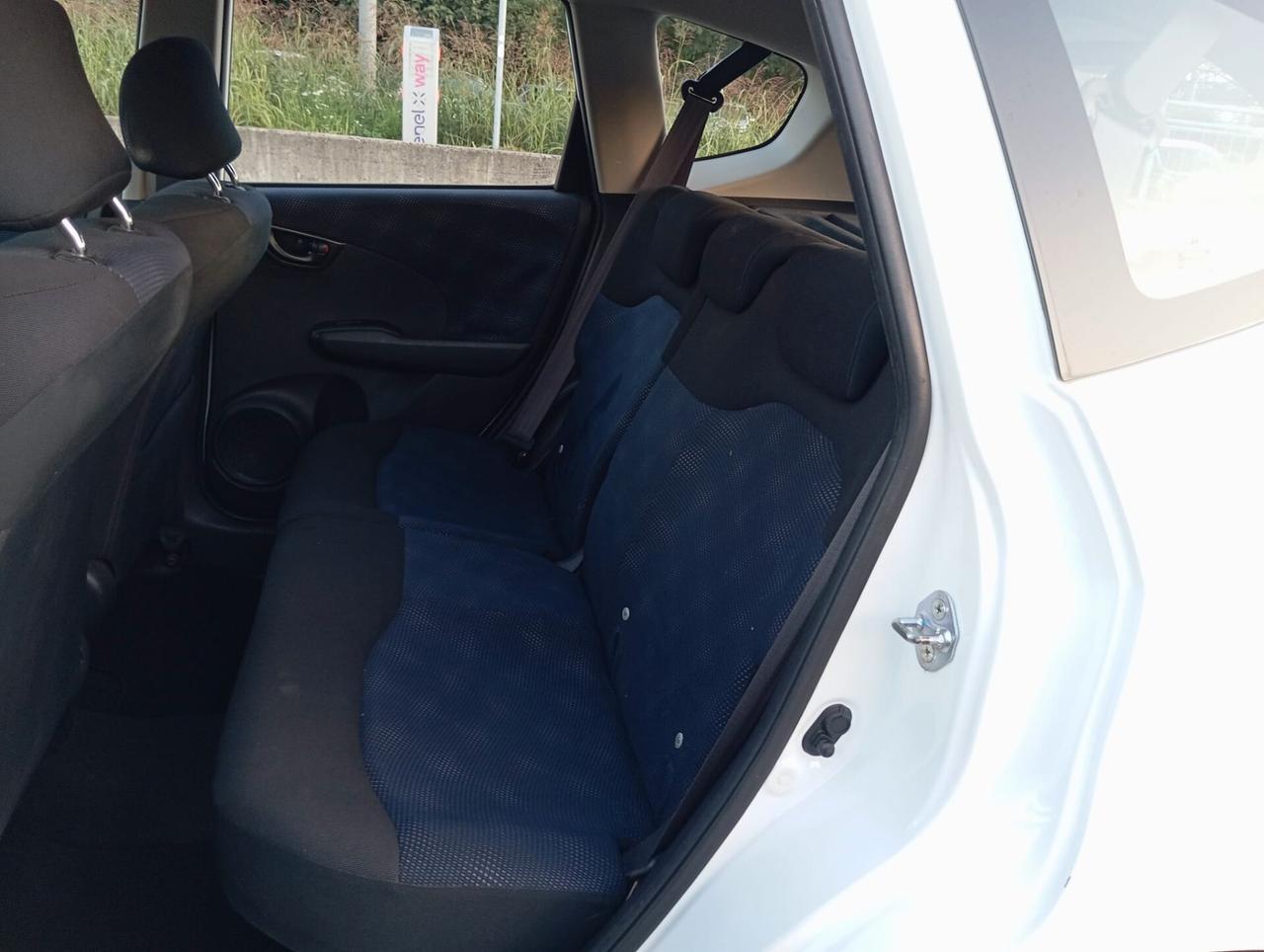 Honda Jazz 1.4 i-VTEC Elegance CVT