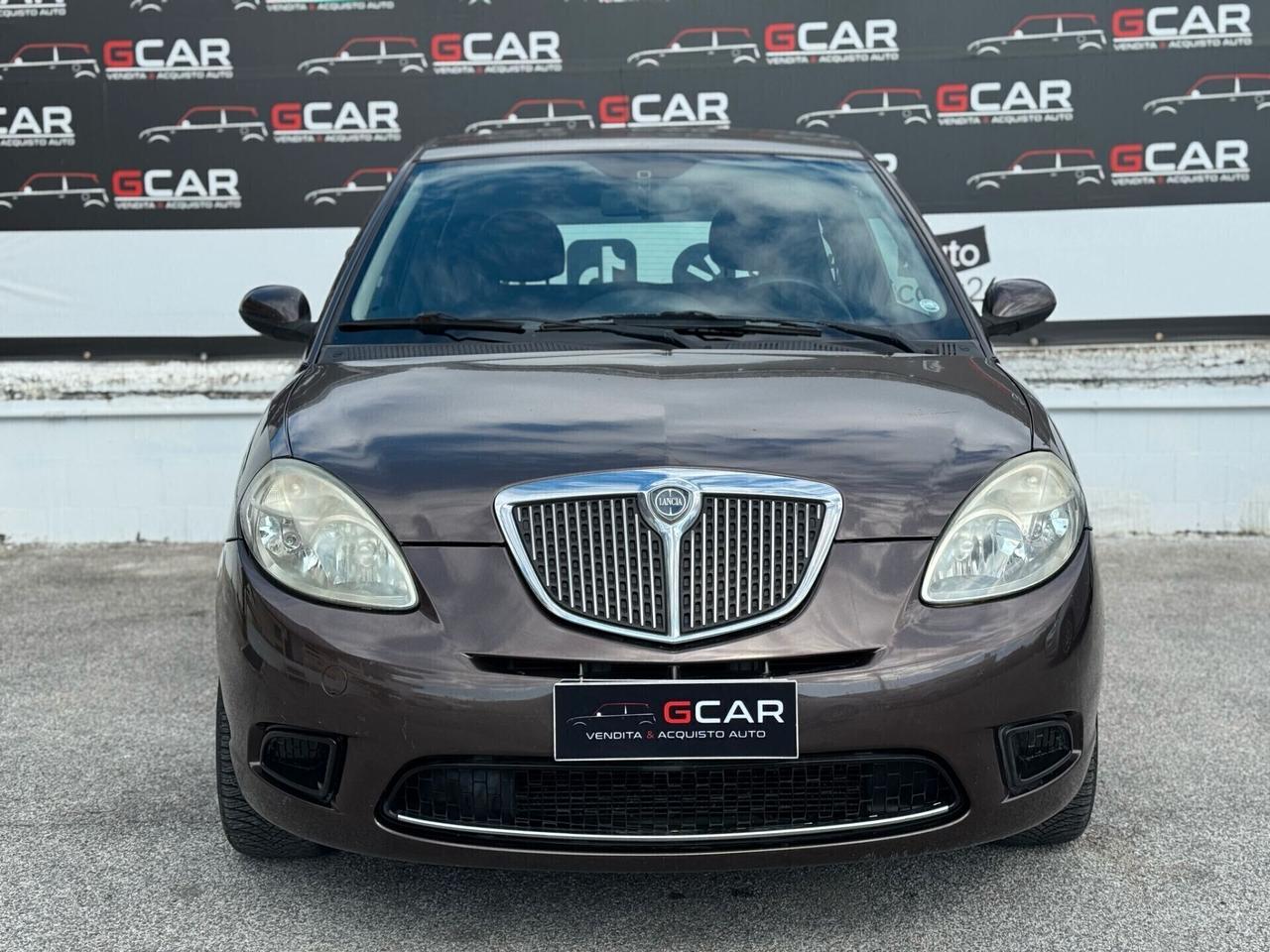 Lancia Ypsilon 1.2 Versus
