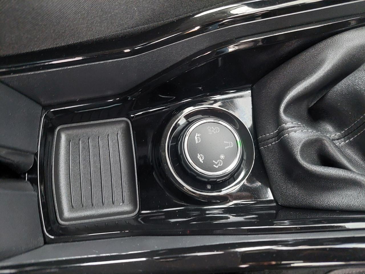 Peugeot 2008 BlueHDi 100cv Allure