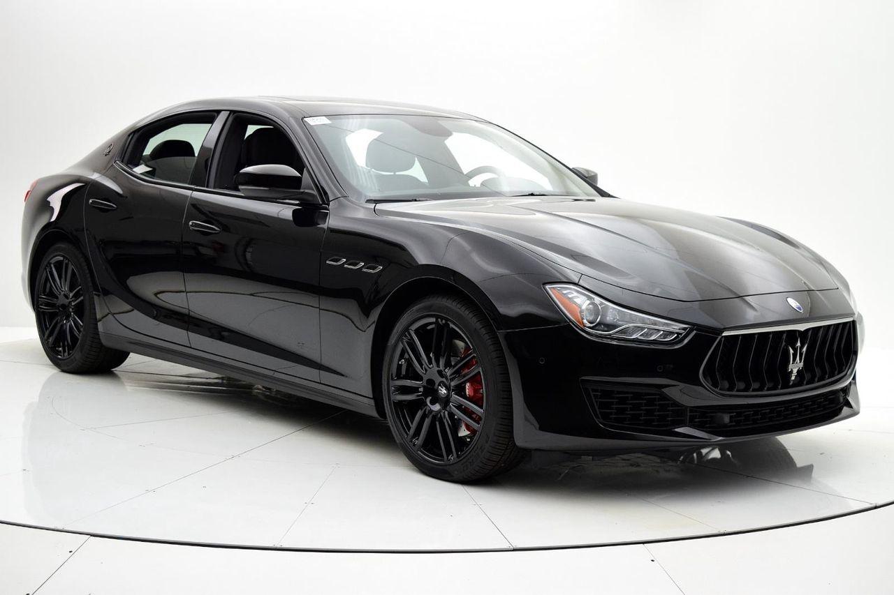 MASERATI Ghibli 3.0 Diesel 275 CV Noleggio Lungo Terimne