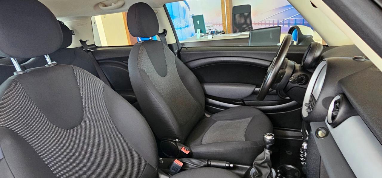 Mini 1.6 16V One D SOLO 103000 km