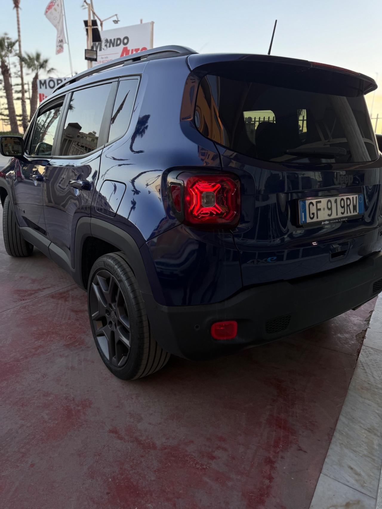 Jeep Renegade 1.3 T4 240CV PHEV 4xe AT6 S