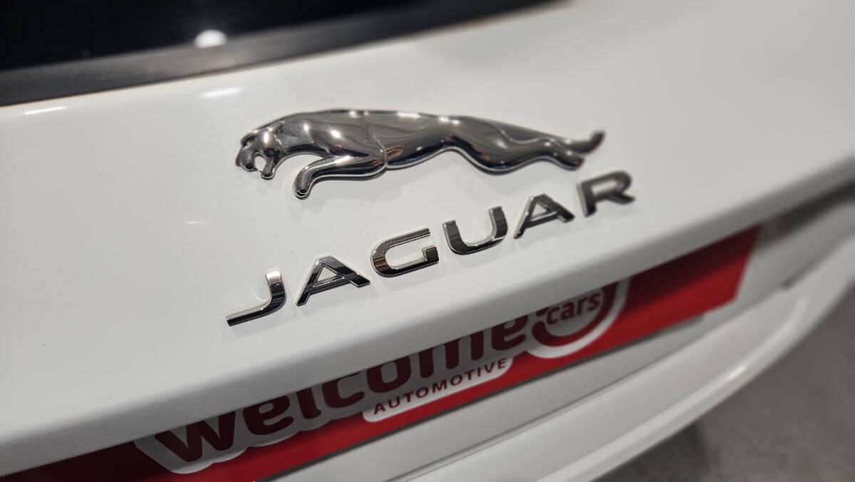 Jaguar E-Pace 2.0d i4 R-Dynamic awd 150cv auto my19