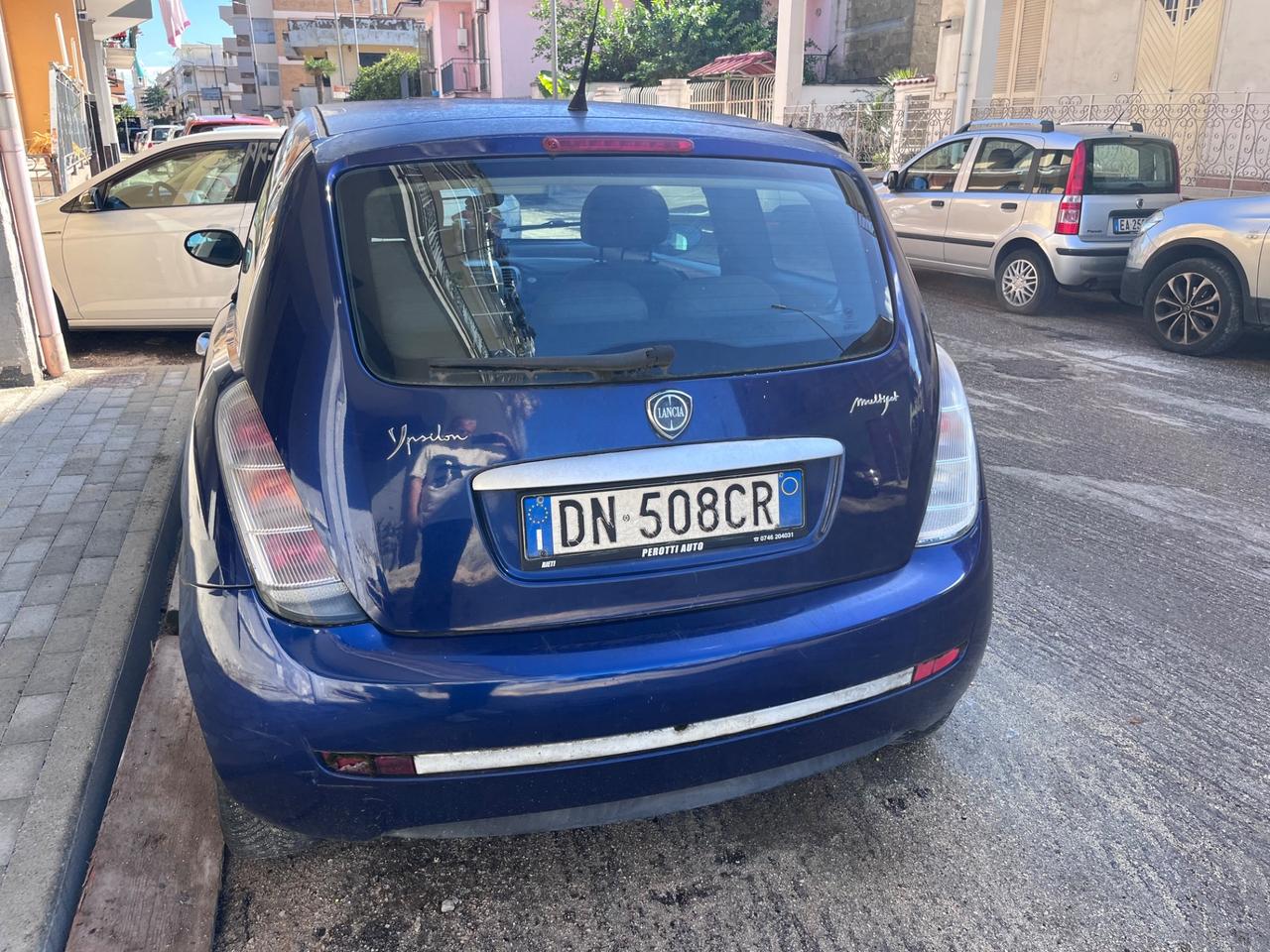 Lancia Ypsilon 1.3 MJT 75 CV Argento 2008