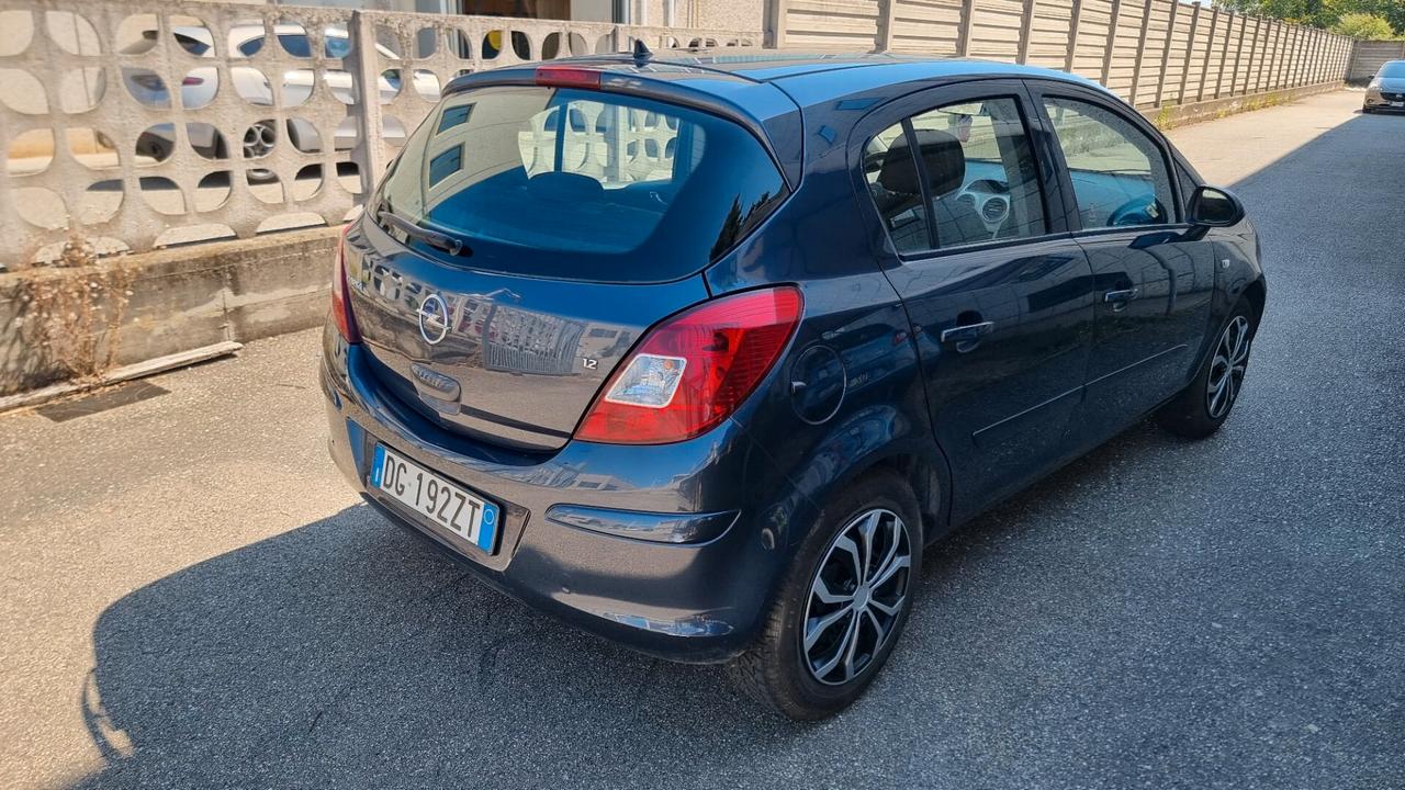 Opel Corsa 1.2 5 porte Enjoy