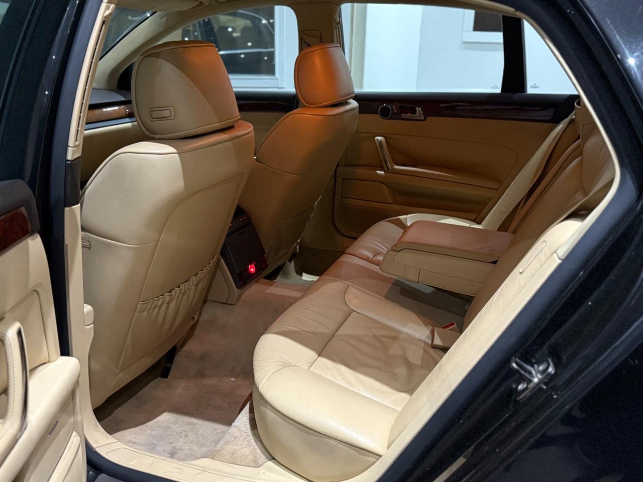 Volkswagen Phaeton 3.2 V6 Benzina Cv241/Kw177