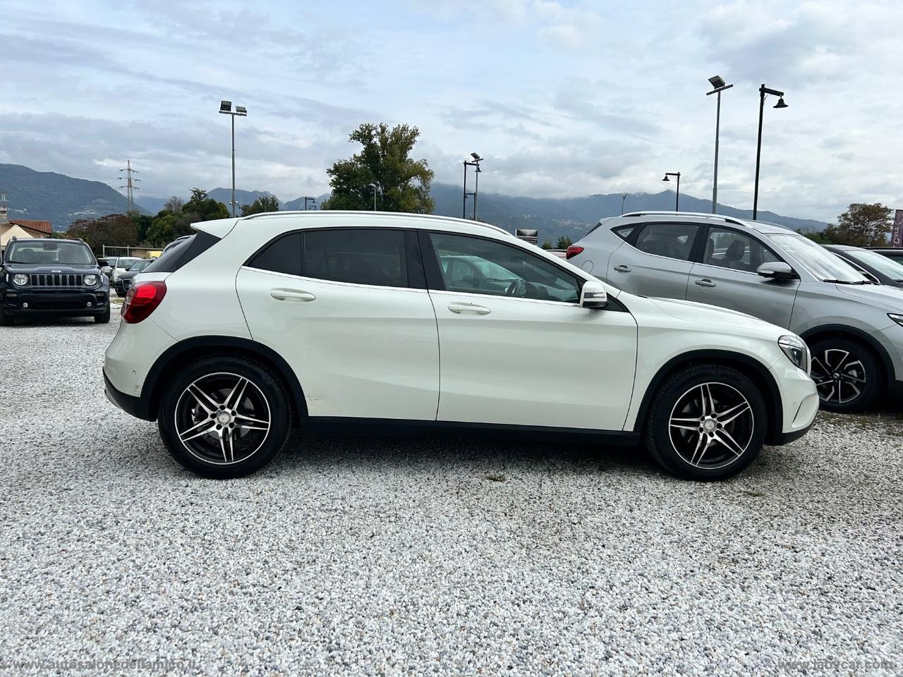 MERCEDES-BENZ GLA 200 CDI Automatic Premium