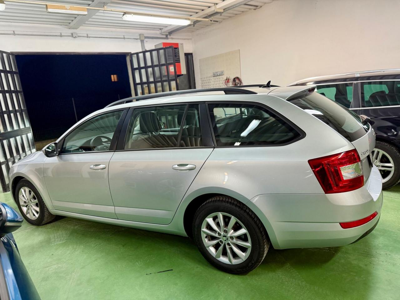 Skoda Octavia 1.6 TDI DSG