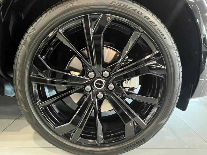 VOLVO XC60 B5 AWD automatico Plus Black Edition