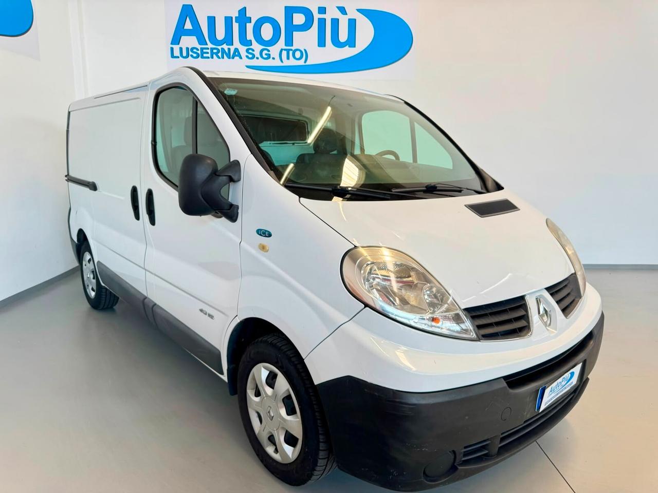 Renault Trafic L1H1 2.0 dCi 115 CV