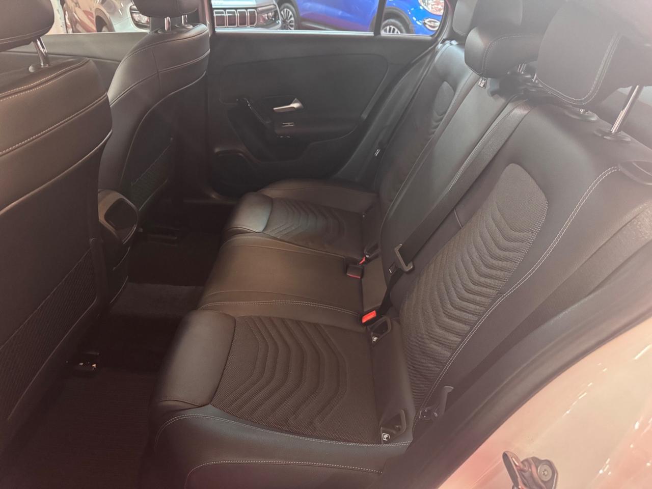 Mercedes-benz A 180 d Automatic Business
