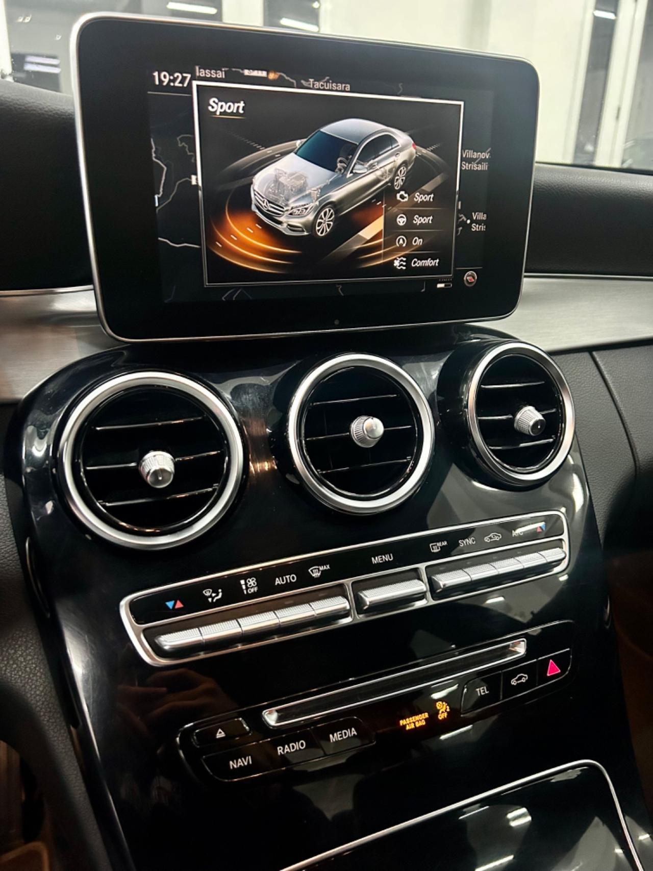 Mercedes classe C 220 Premium AMG finanziabile