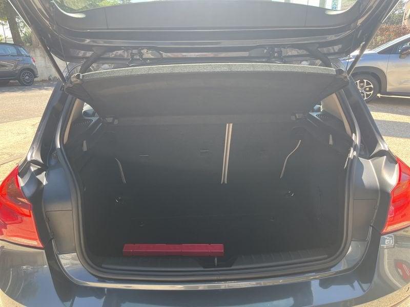 BMW Serie 1 116d 5p. Urban