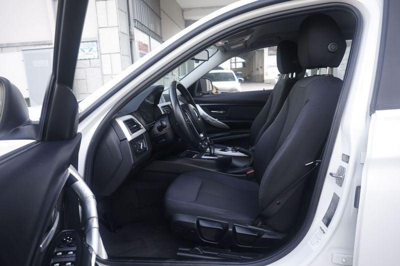 BMW Serie 3 BMW 318d Touring Business auto Unicoproprietario
