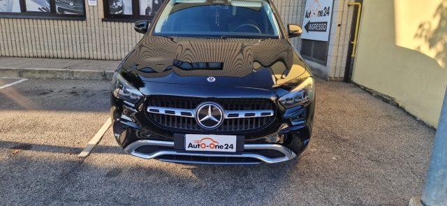 MERCEDES-BENZ GLA 180 Automatic Executive